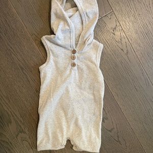 Little one shop oatmeal hooded henley shortie romper